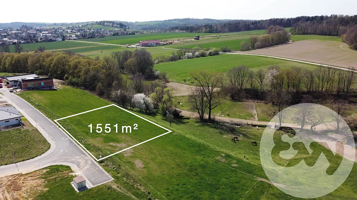 Prodej stavebního pozemku 1551 m²